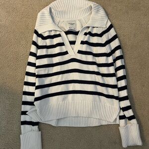 Abercrombie sweater